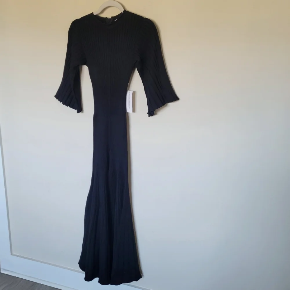 AMYLYNN The Bae Wide Leg Fitted Knit Jumpsuit in Black - Picture 6 of 12